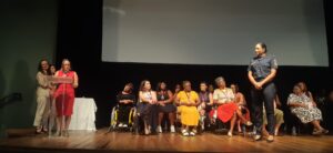 Homenagem a elaine 1